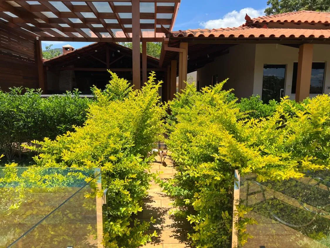 Foto do imóvel Excelente chácara à venda em Igarapé/MG, com 1.000 m² de terreno,