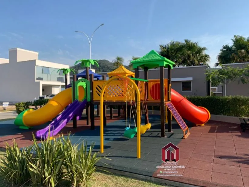 Imagem CASA 3 DORM UM SUITE NO GARDEN CONDOMINIO CLUBE EM BIGUAÇU SC Brasil