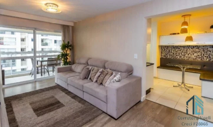 Imagem Apartamento MOBILIADO, 03 quartos c/suíte, 02 vagas no Água Verde em Curitiba PR