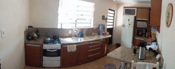 Imagem Casa para Venda - 147m², 3 dormitórios, sendo 1 suites, 2 vagas - Ideal