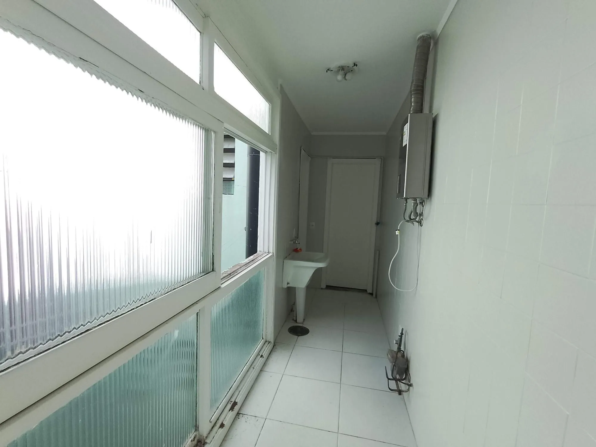 Imagem Apartamento 2 dormitórios com sacada e vaga perto da PUC