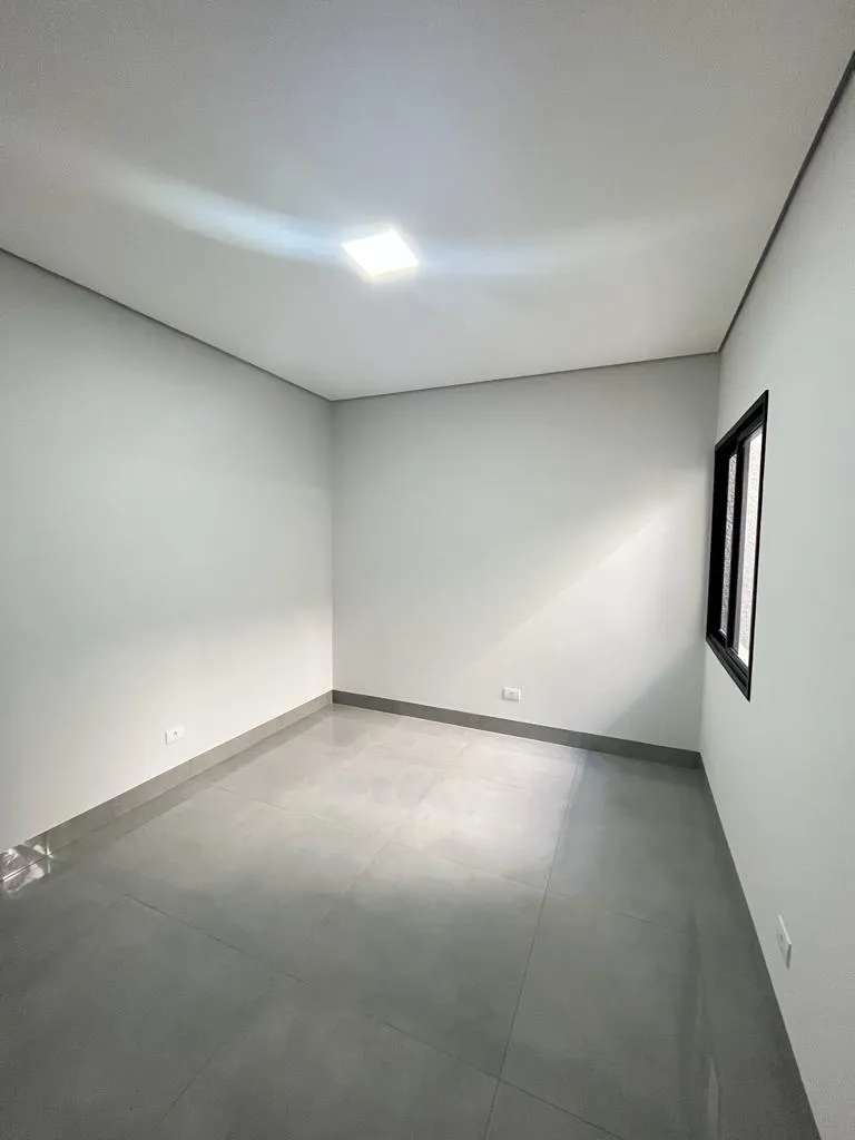 Imagem Casa 216m Umuarama-PR 135