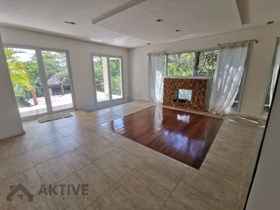 Imagem Casa de Condomínio em Tamboré - Santana de Parnaíba, SP