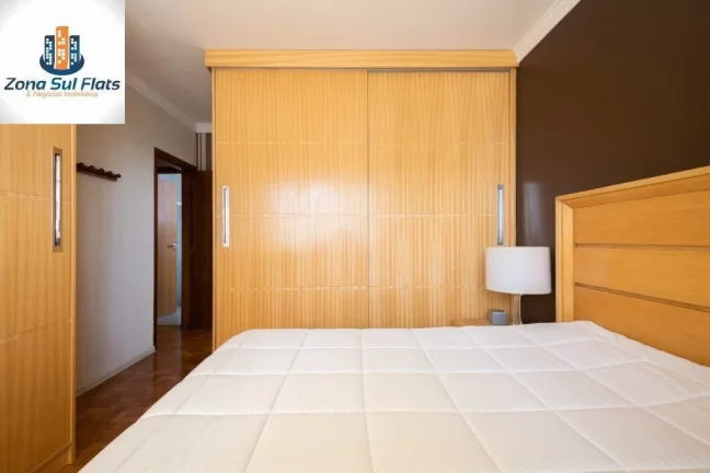 Imagem Apartamento à Venda No Itaim Bibi Com 3 Dormitórios Sendo 1 Suíte e 2 Vagas