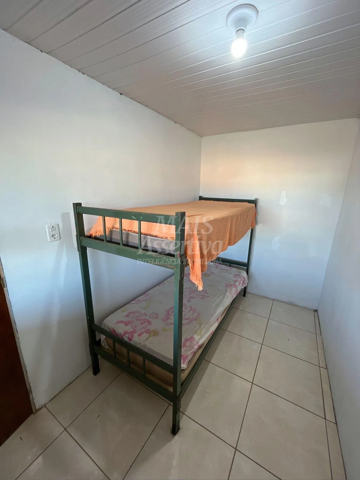 Imagem Casa mobiliada 03 dormitórios para venda em Quintão