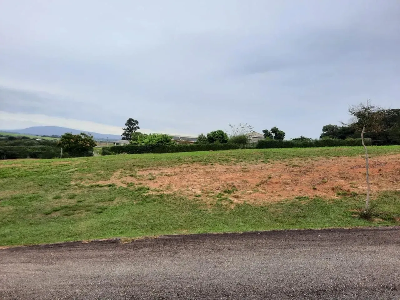 Imagem Terreno Amplo à Venda no Condomínio Dacha ? Exclusividade e Localização Privilegiada