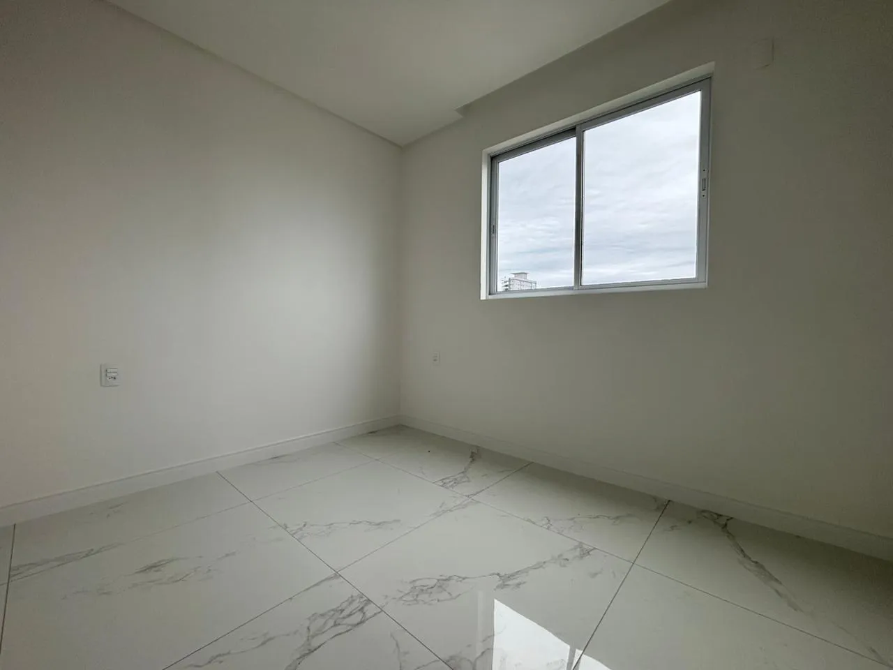 Imagem Apartamento à venda com 159.48m2 por R$ 2.125.000,00