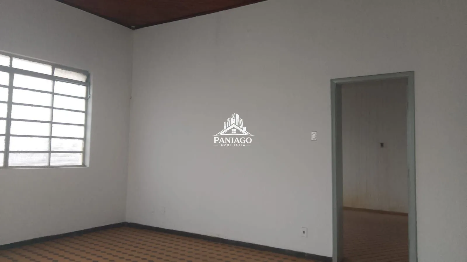 Imagem Casa Terreno Comercial à Venda na Avenida Miranda Reis em Cuiabá
