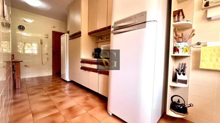Imagem Apartamento para Venda em Teresópolis, Agriões, 4 dormitórios, 1 suíte, 4 banheiros, 2 vagas