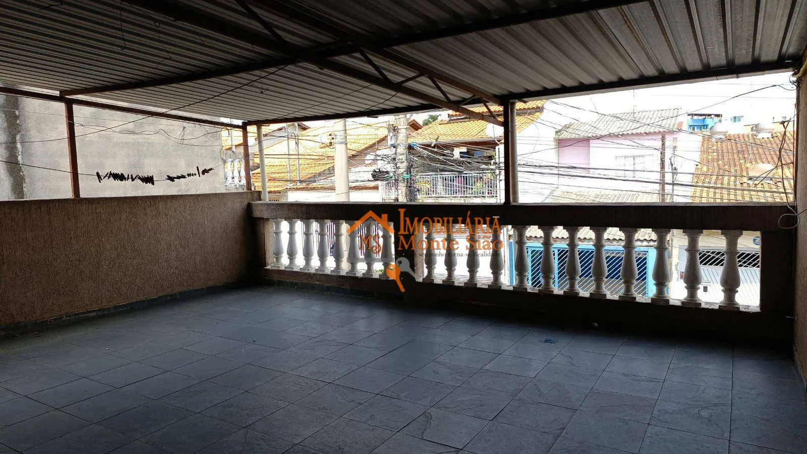Foto do imóvel Sobrado com 5 dormitórios à venda por R$ 800.000,00 - Jardim Santa Cecília - Guarulhos/SP