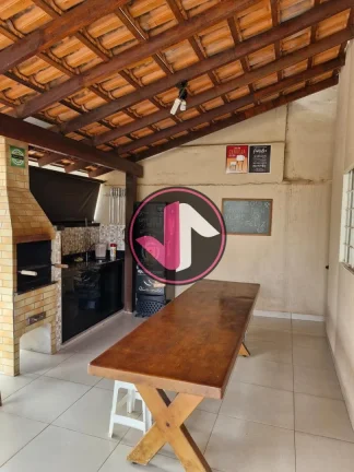 Casa Térrea à Venda  Centro Sul  Várzea Grande/MT Imóvel espaçoso, ideal para quem busca co...