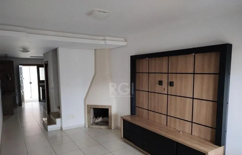 Imagem Sobrado no bairro Hípica - 2 suítes - Lot. Hípica Boulevard