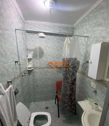 Imagem Sobrado à venda com 4 dormitórios (2 suiítes) em Parque Santo Antonio - Guarulhos/SP