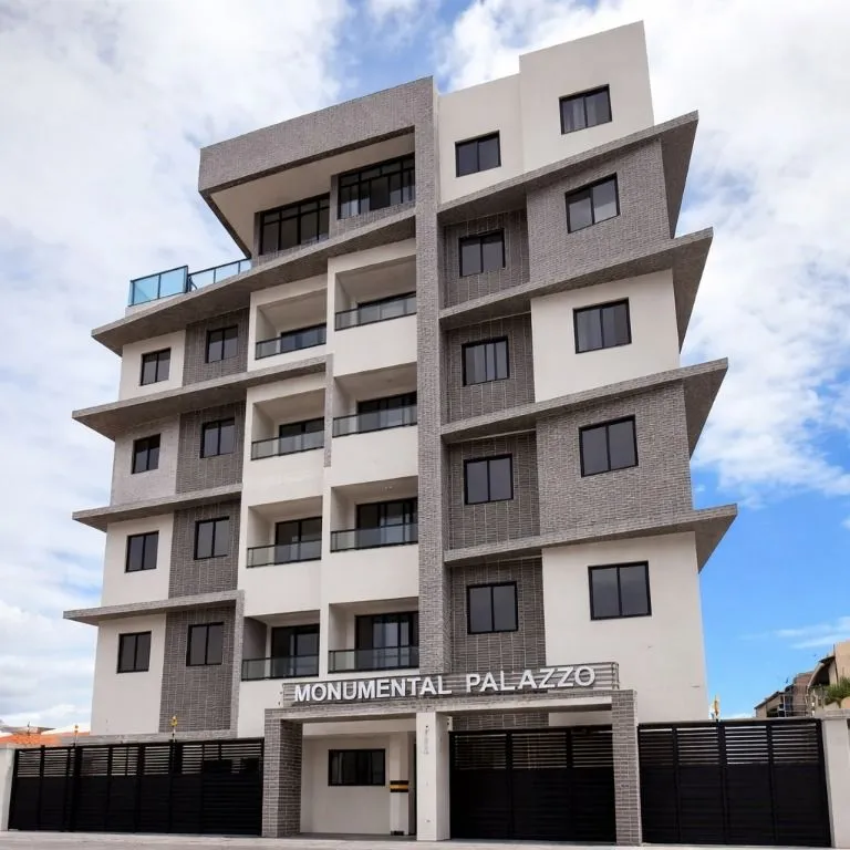 Loft moderno de 22 m² no Aeroclube, com lazer completo e fácil acesso às praias. Conforto, praticidade e ótima localização.