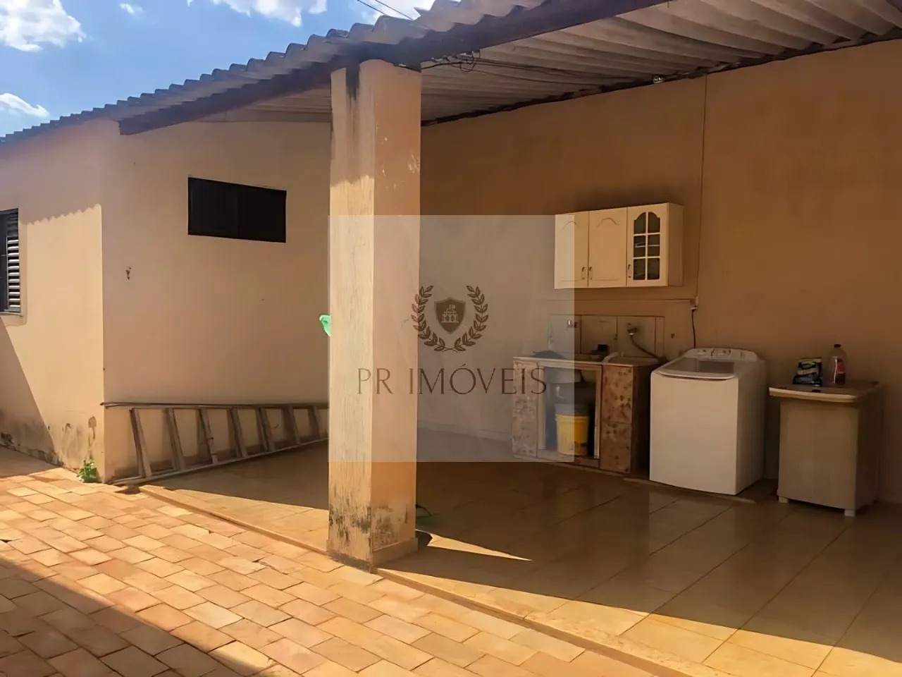 Foto do imóvel Imperdível Casa à Venda em Araraquara-SP, Jardim Residencial Elvio Lupo: 2 Quartos, 1 Sala, 1 Banheiro, 2 Vagas de Garagem, 134,27 m².