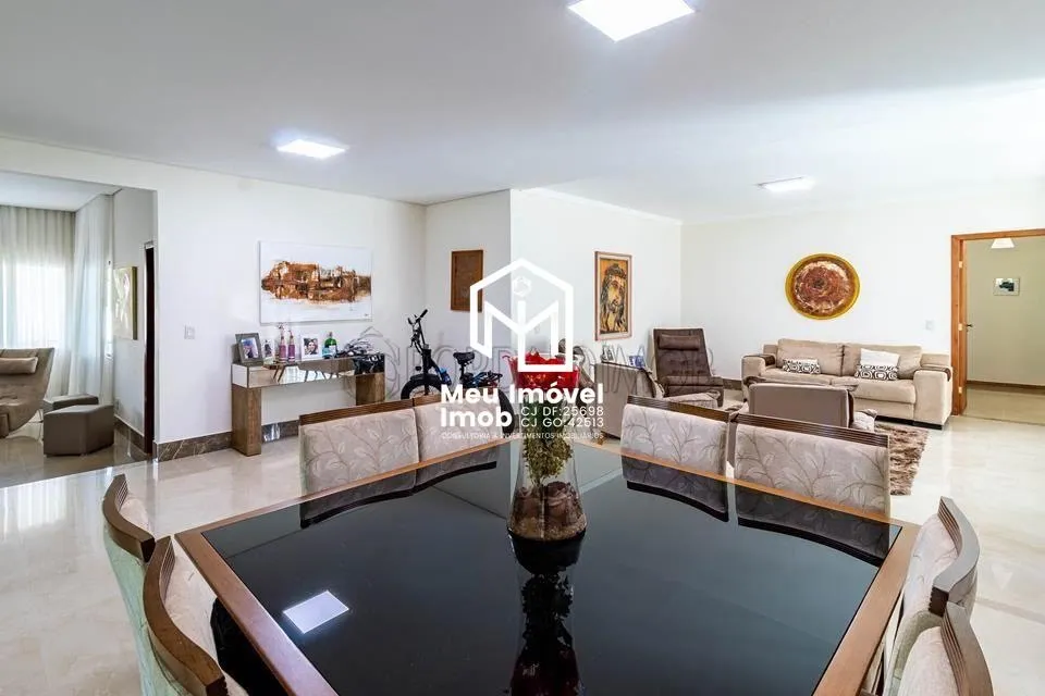 Imagem Casa 4 Quartos 2 Suítes 4 Vagas 750m² Park Way/DF