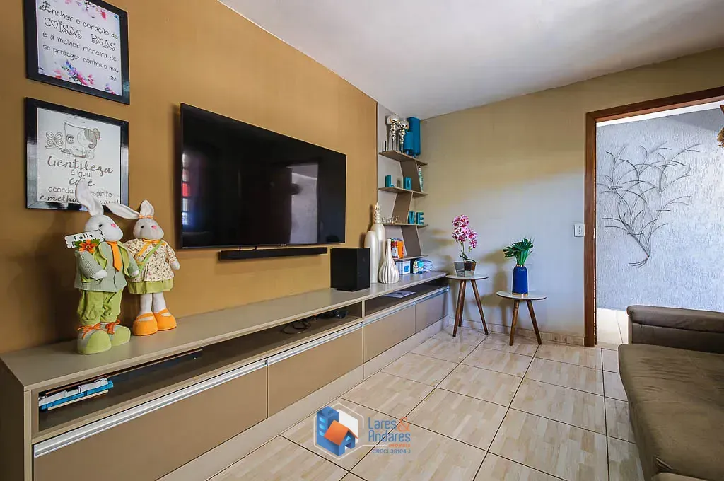 Imagem Casa para venda em Vila Pedra Branca com 2 quartos, sendo 1 suíte, 140m²