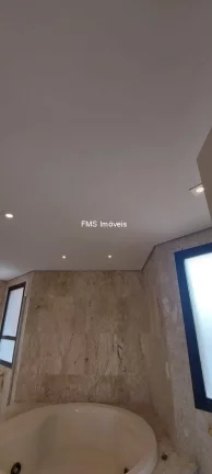 Imagem Imperdível: Apartamento de Luxo com 3 Suítes e 3 Vagas no Campo Belo, São Paulo-SP - 240m²!