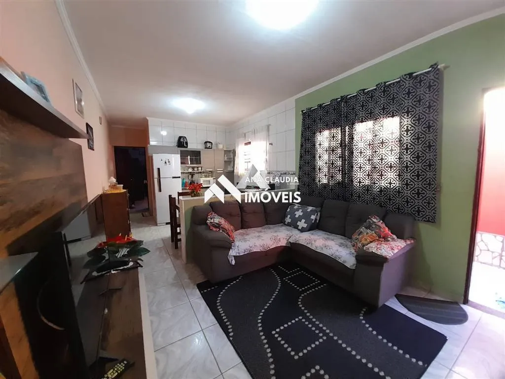 Imagem Casa com piscina na Praia de Mongagua