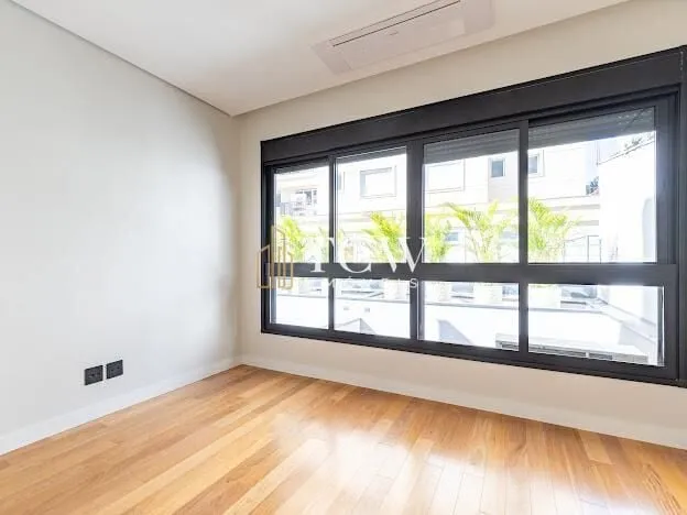 Imagem Casa à Venda na Vila Nova Conceição | 2 Suítes | 190 m² | São Paulo/SP