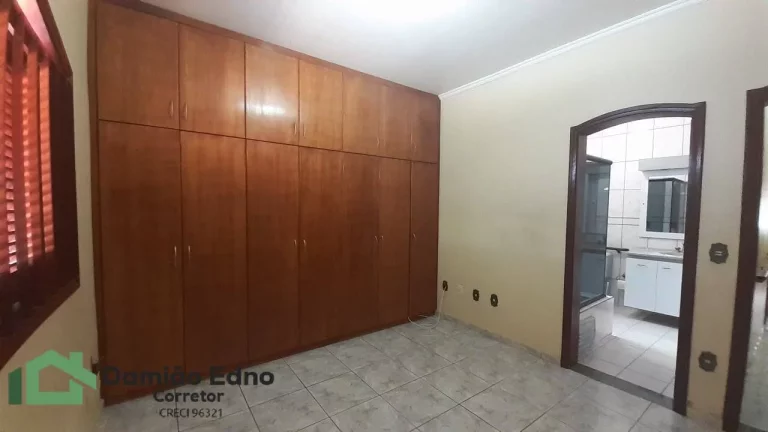 Imagem Casa jd Tannus, terreno de 250m área construída de 254m $967mil