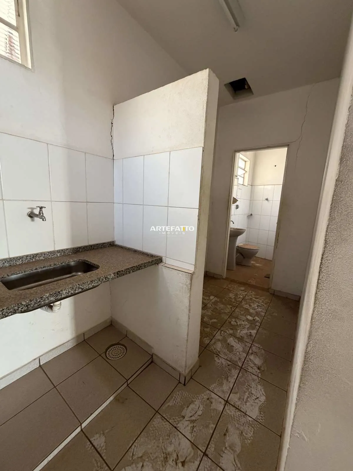 Imagem Barracão à venda em Franca, Centro, 307m2