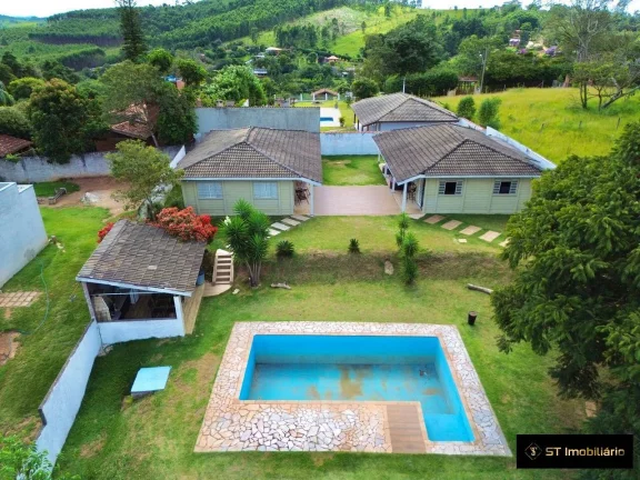Chácara à venda em Atibaia/SP com 2 casas - Bairro do Tanque, por 780mil!