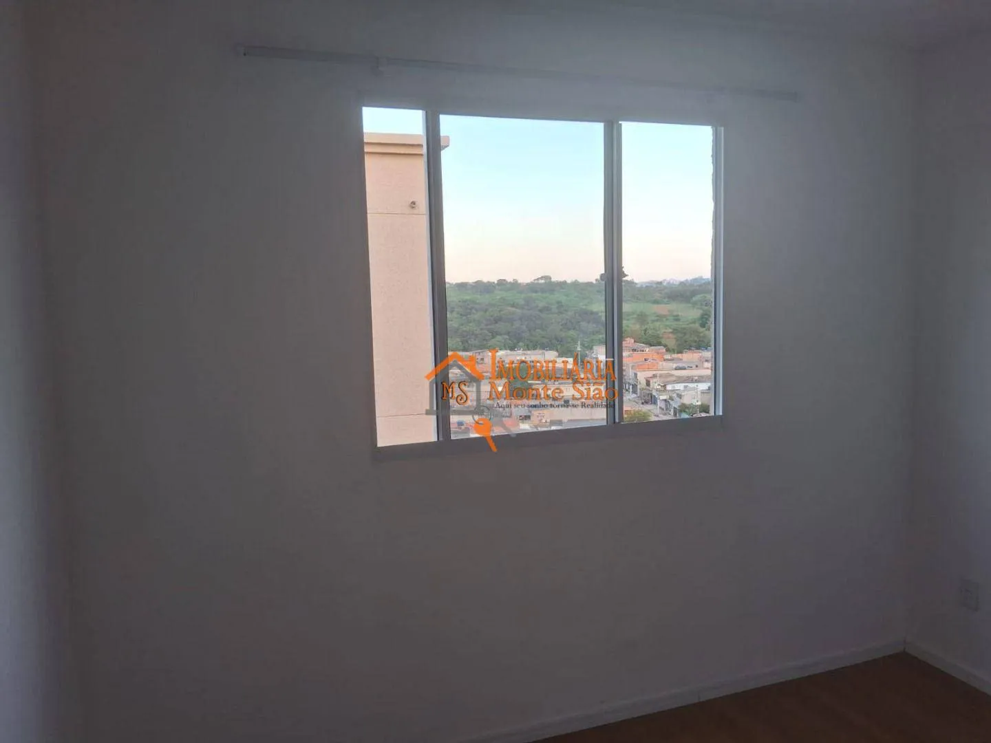 Imagem Apartamento com 2 dormitórios à venda, 42 m² por R$ 271.000,00 - Jardim IV Centenário - Guarulhos/SP