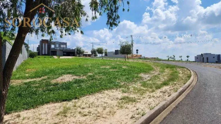 Imagem Terreno à Venda - 1.039m² Esquina - Cond. V. Ipanema II - Araçoiaba