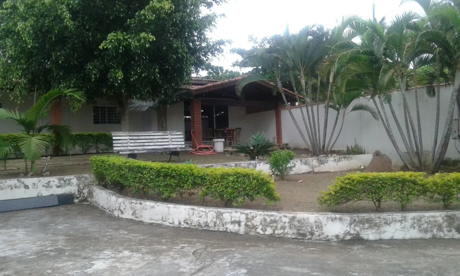 Imagem Chácara à venda 2 Quartos, 1 Suite, 4 Vagas, 1100M², Condominio Recanto do Sol, Pindamonhangaba - SP