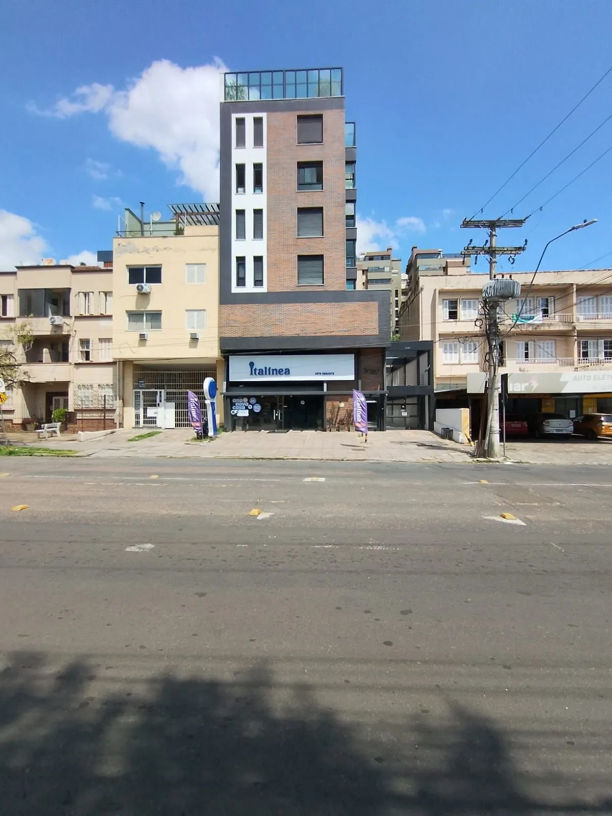 Imagem APARTAMENTO COM 01 DORMITÓRIO E GARAGEM