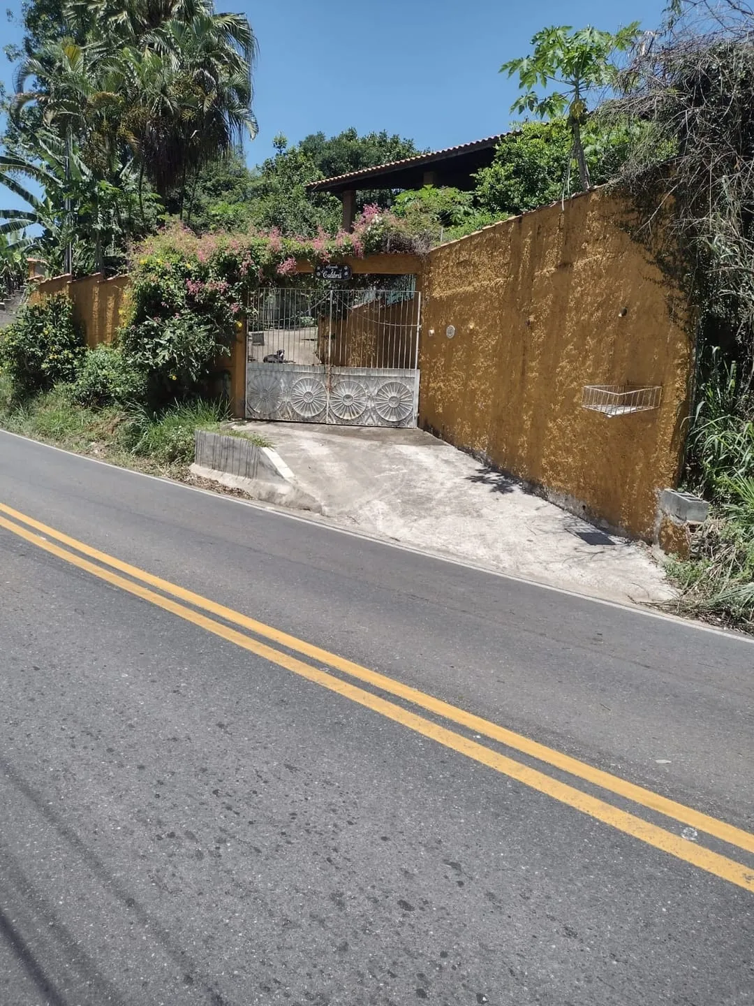 Imagem Casa à venda 3 Quartos, 1 Suite, 3 Vagas, 214M², Borba, Pindamonhangaba - SP