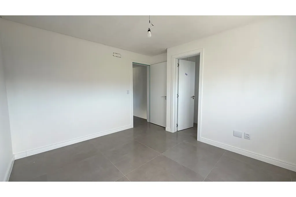 Imagem Casa à venda em Xangri-Lá, Centro, com 3 quartos, 123,78m2