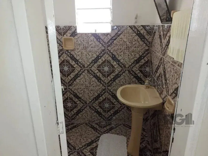 Imagem Casa 169m² - 2 dormitórios, 2 vagas no bairro Cavalhada