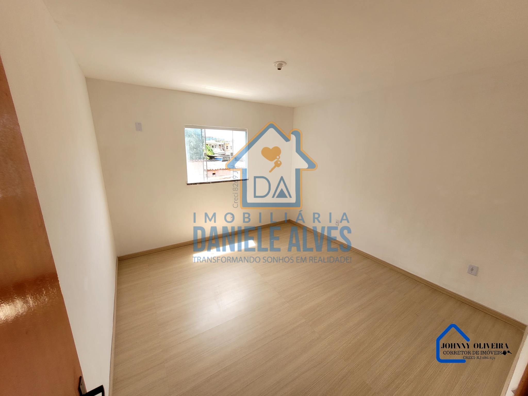 Imagem Casa com 2 Quartos à Venda, 75 metro em Jardim Alzira - Queimados