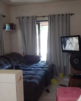 Imagem Casa com 3 dormitórios sendo 1 suíte e 4 vagas de garagem - Parque Guarani | Joinville/SC