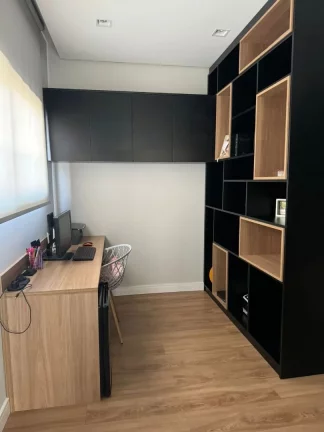 Imagem Sobrado com 3 dormitórios para alugar, 278 m² por R$ 11.942,08/mês - Condomínio Residencial Mantiqueira - São José dos Campos/SP