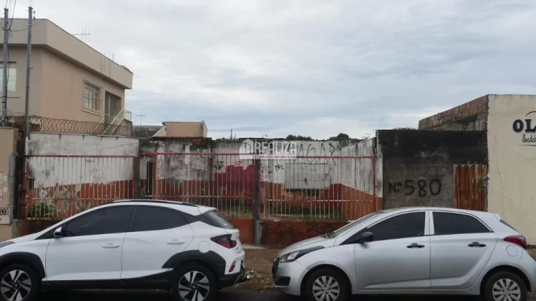 Imagem Terreno à venda no Parque das Américas, Uberaba: investimento garantido!