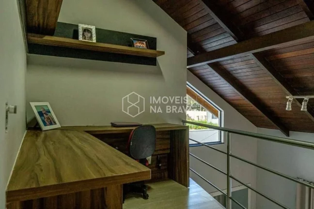 Imagem CASA 3 QUARTOS - LOCAÇÃO - PRAIA BRAVA - ITAJAI/SC