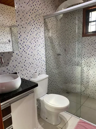 Imagem Casa Aconchegante e Mobiliada com Piscina e Área Gourmet em Ibiraquera - Imbituba/SC
