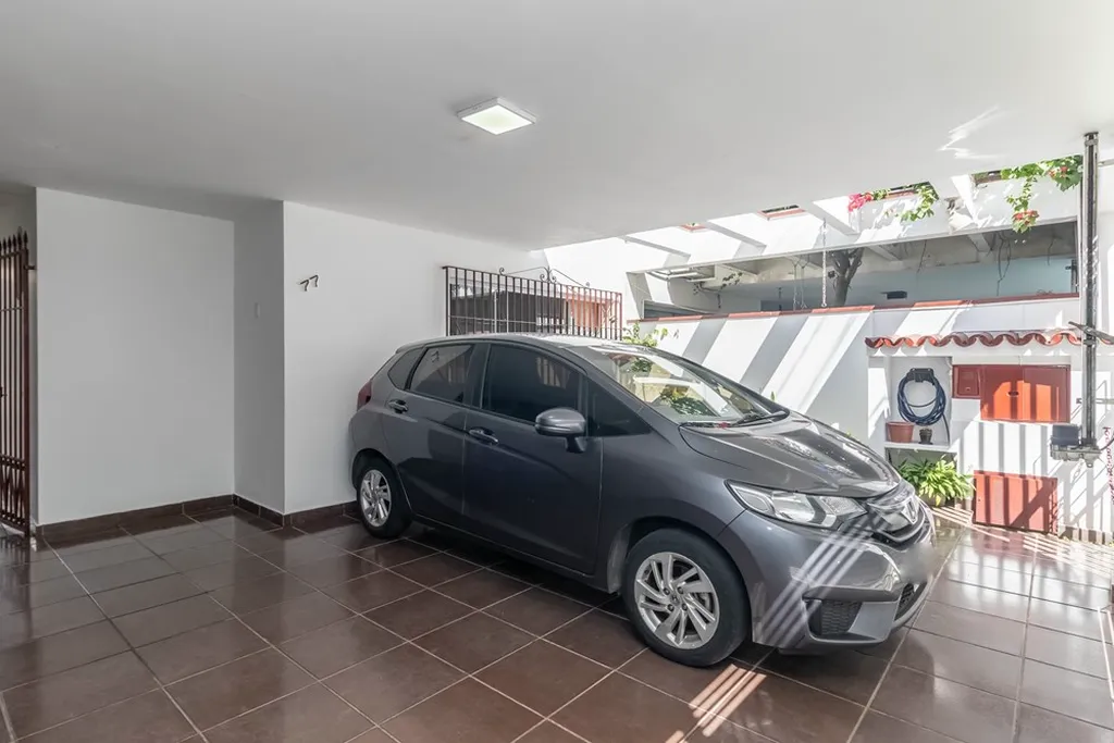 Imagem Casa à venda em São Paulo, Alto da Lapa, com 3 quartos, 153m2