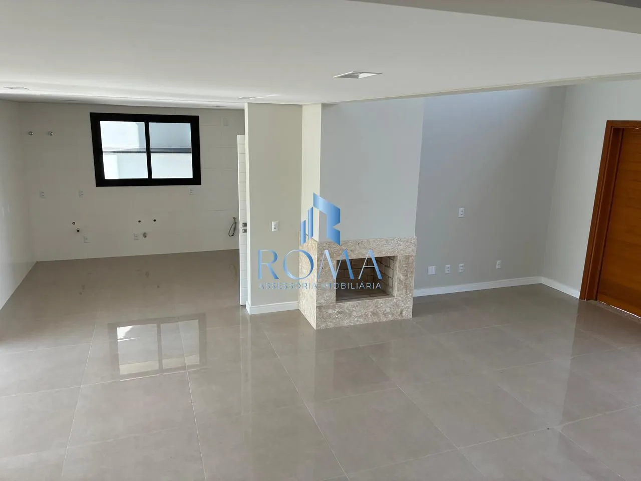 Imagem Casa de Alto Padrão à Venda no Condomínio Cidade Universitária | 364m² e Área Go
