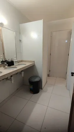 Imagem Sobrado com 9 Quartos à Venda, 165 m²em Vila Mariana - São Paulo
