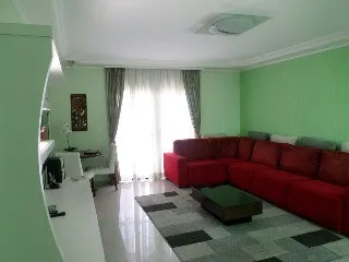 Imagem Imperdível Sobrado à Venda em Santo André-SP, Jardim Las Vegas: 3 quartos, 1 suíte, 4 banheiros, 8 vagas de garagem, 220m².