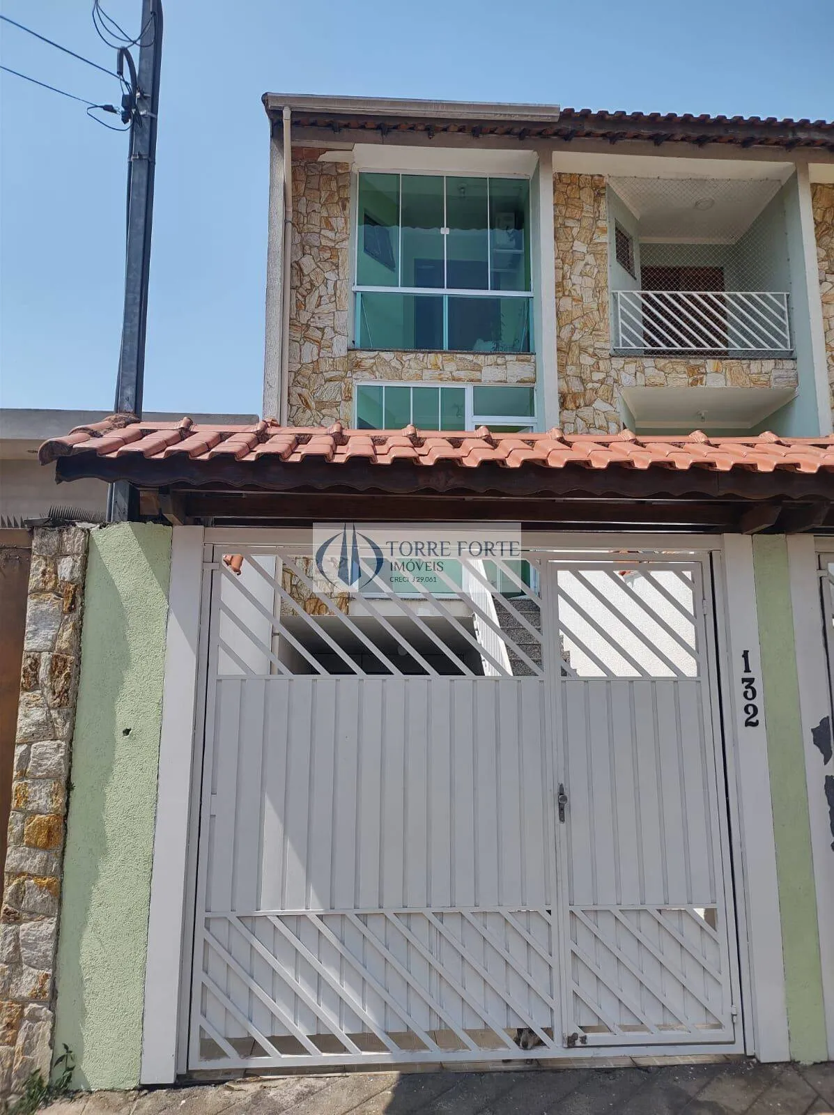 Foto do imóvel Lindo Sobrado casa 2 dormitórios sendo 1 suíte, 3 vagas, 165 m² em Rua Brás Vidigal