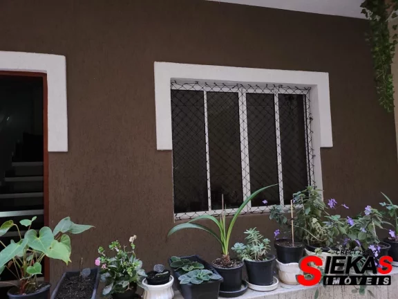 Imagem Sobrado em Condomínio na Vila Guilhermina, São Paulo-SP: 2 Quartos, 1 Sala, 1 Banheiro, 1 Vaga de Garagem!