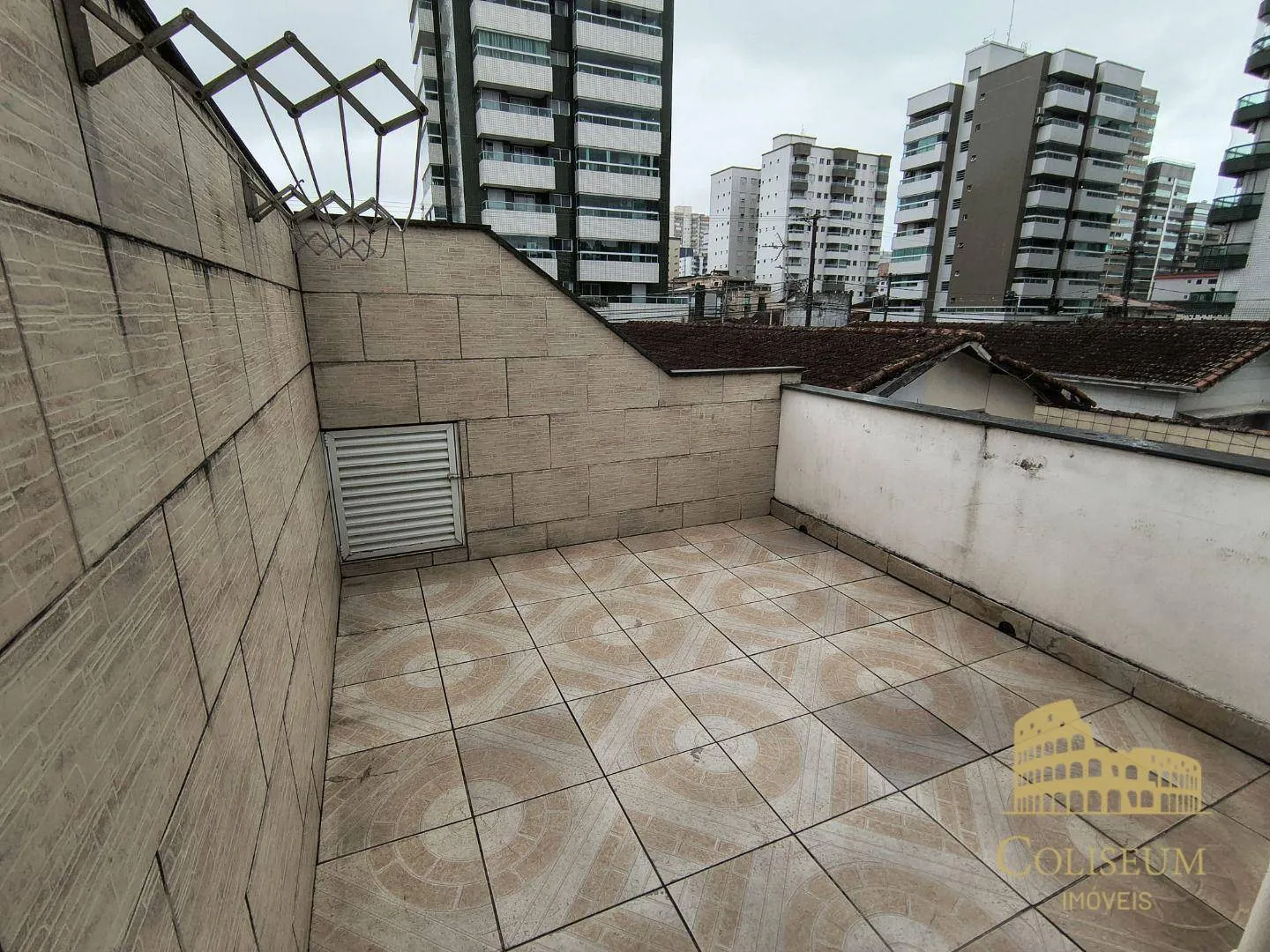 Imagem Casa com 2 dormitórios à venda, 130 m² por R$ 550.000,00 - Vila Guilhermina - Praia Grande/SP