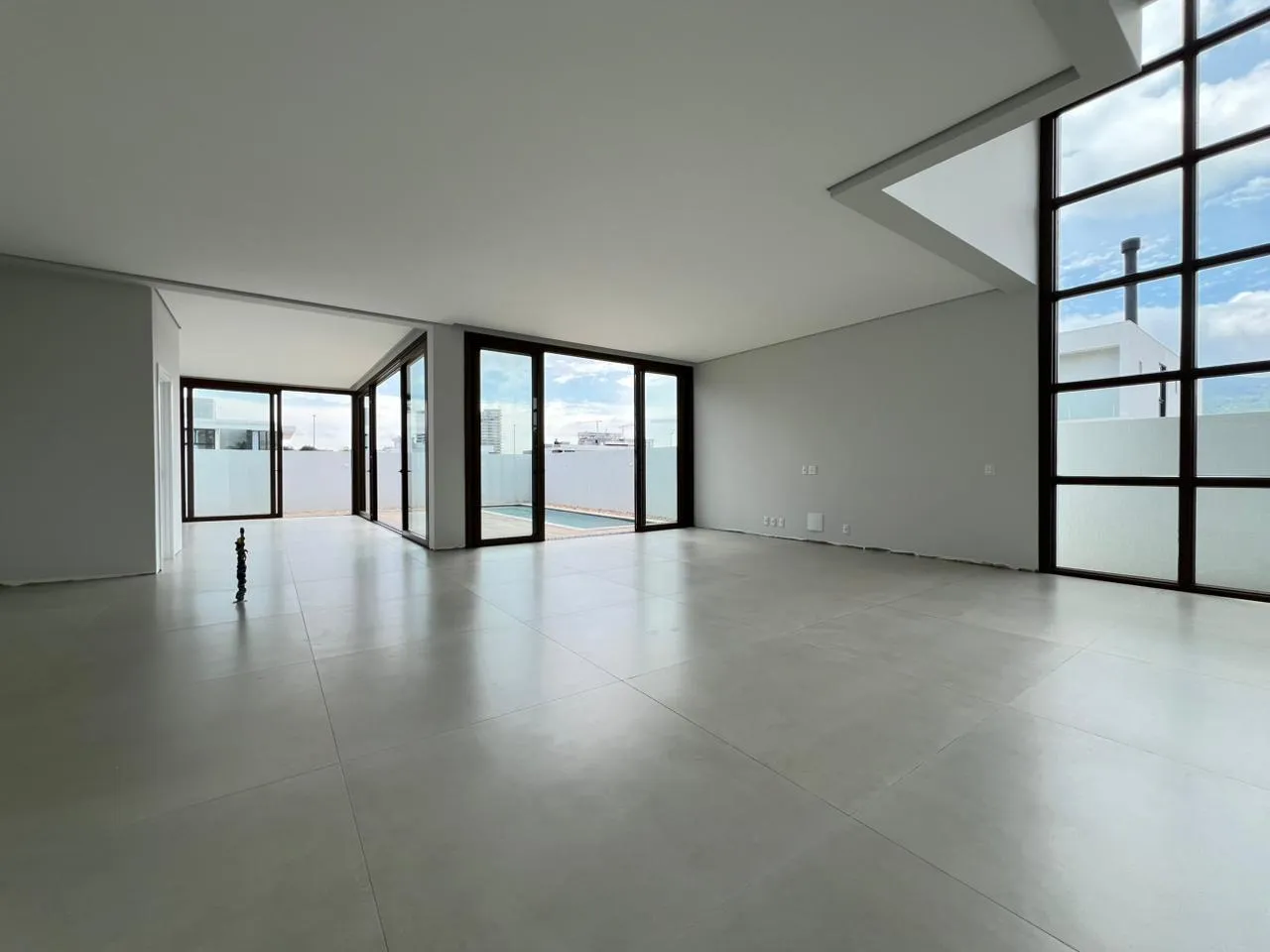 Imagem Casa à venda com 319m2 por R$ 5.500.000,00