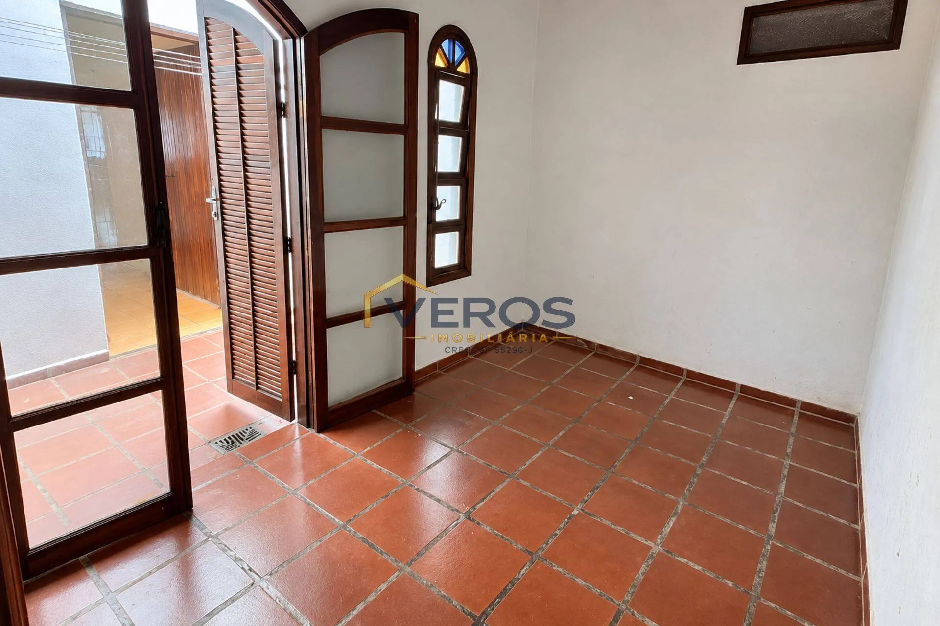Imagem Casa em condominio 3 quartos venda 600m da praia do Indaiá em Caraguatatuba
