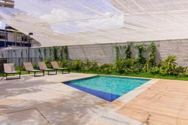 Imagem LAPARQUE - ENGELUX - Apartamento de 41m², 2 dormitórios, com varanda e vaga de garagem!